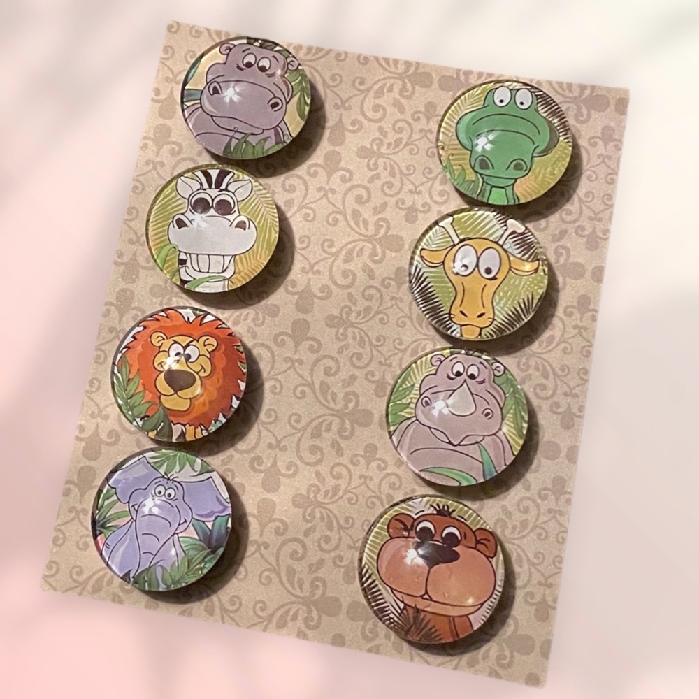 Set/8 𝑯𝒂𝒏𝒅𝒎𝒂𝒅𝒆 Zoo Animals Magnets Cabochons Gift! - Picture 5 of 13
